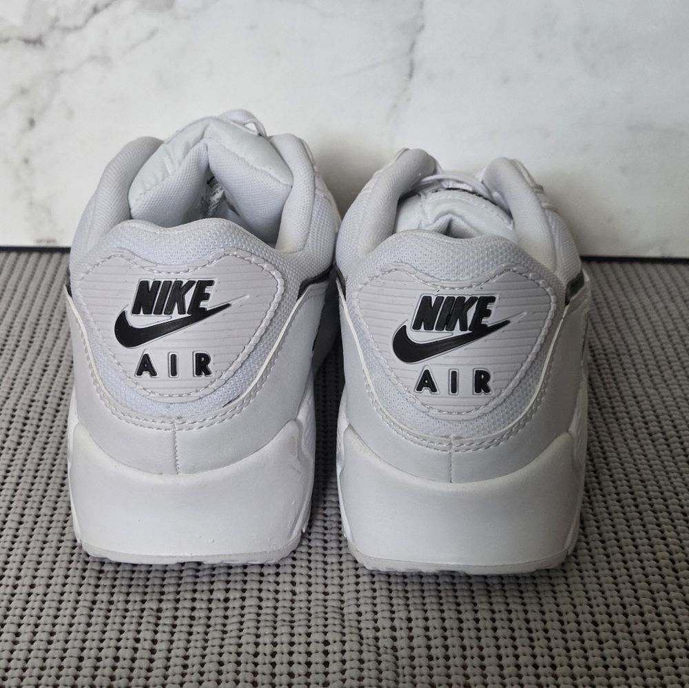 Nike Air Max 90 Next Nature Womens Sneakers Shoes White Black Size 12 - Picture 7 of 10